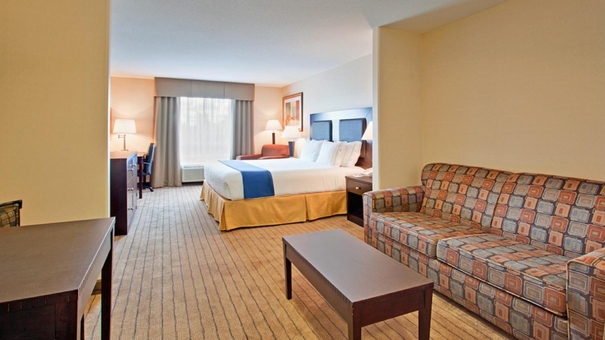 Holiday Inn Express Hotel & Suites Swift Current By Ihg Exteriör bild